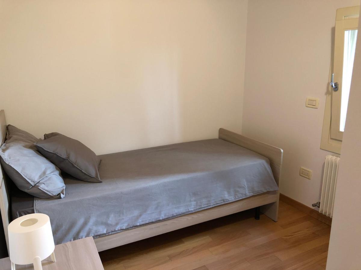 Interno 1 Appartement Treviso Buitenkant foto