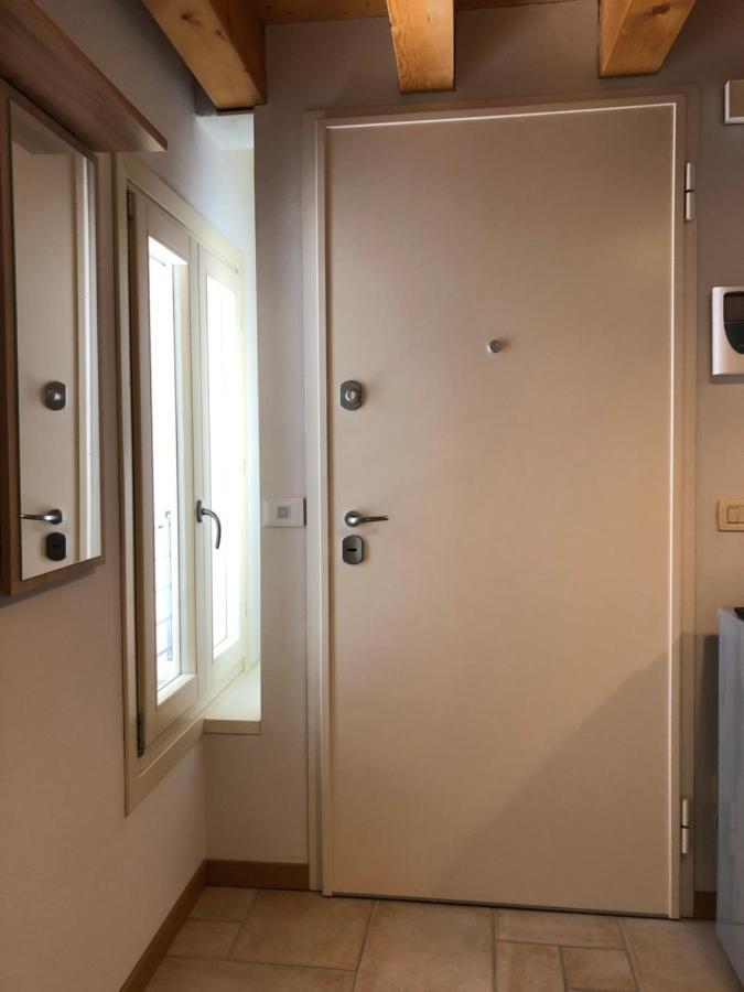 Interno 1 Appartement Treviso Buitenkant foto
